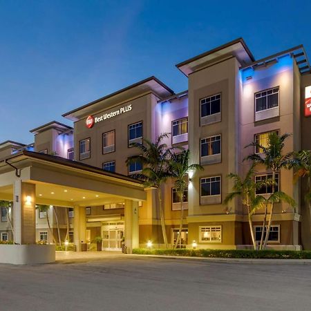 Best Western Plus Miami Airport North Hotel & Suites Exterior foto