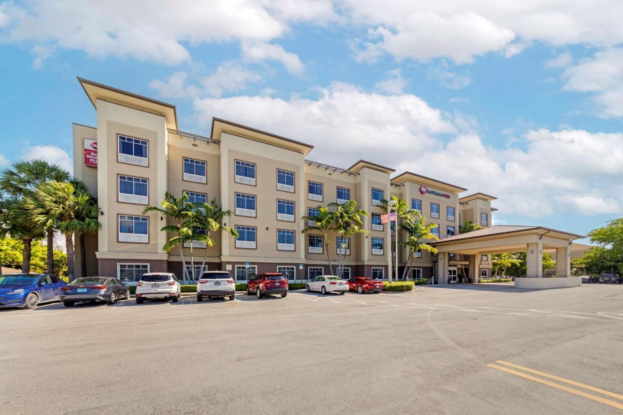 Best Western Plus Miami Airport North Hotel & Suites Exterior foto